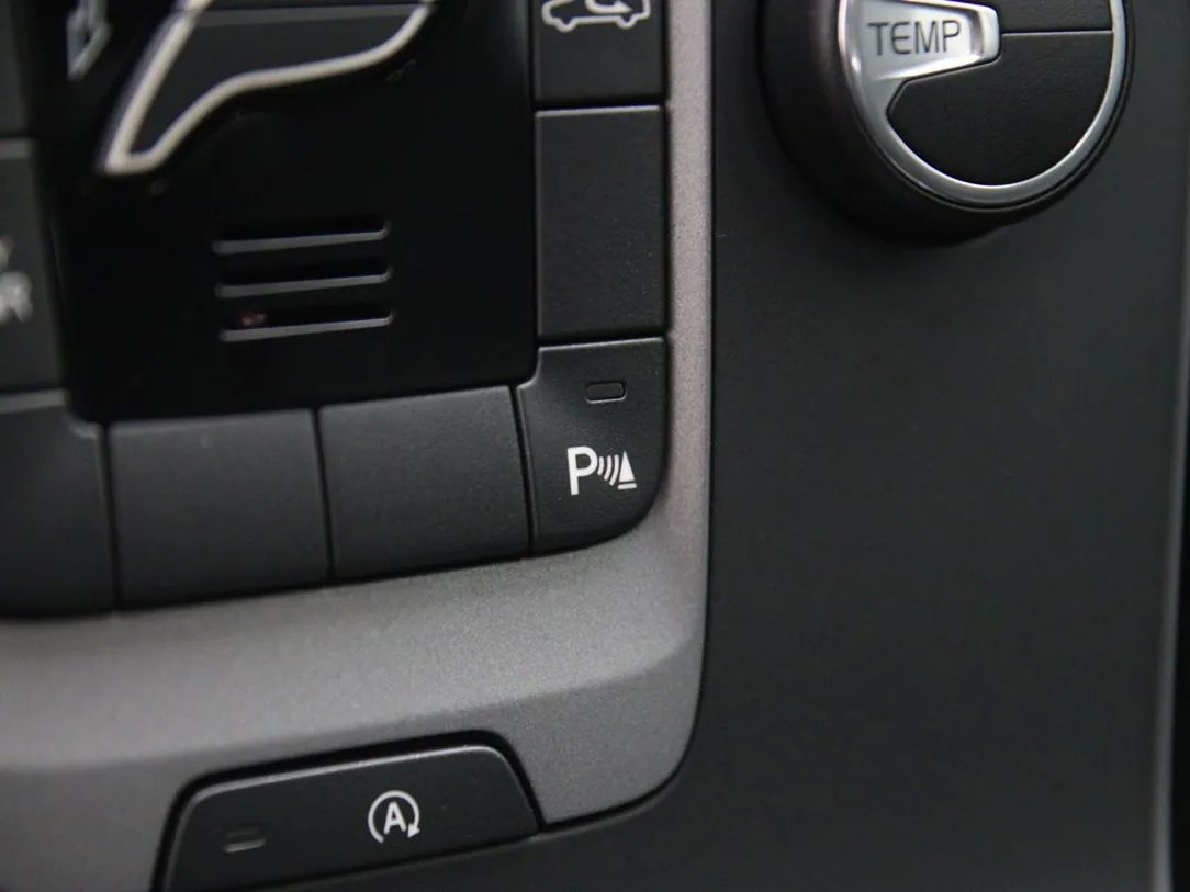 Volvo V40 | 30
