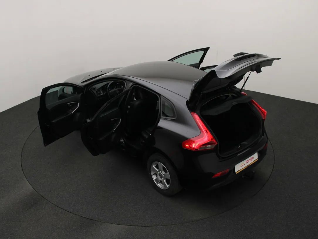 Volvo V40 | 12