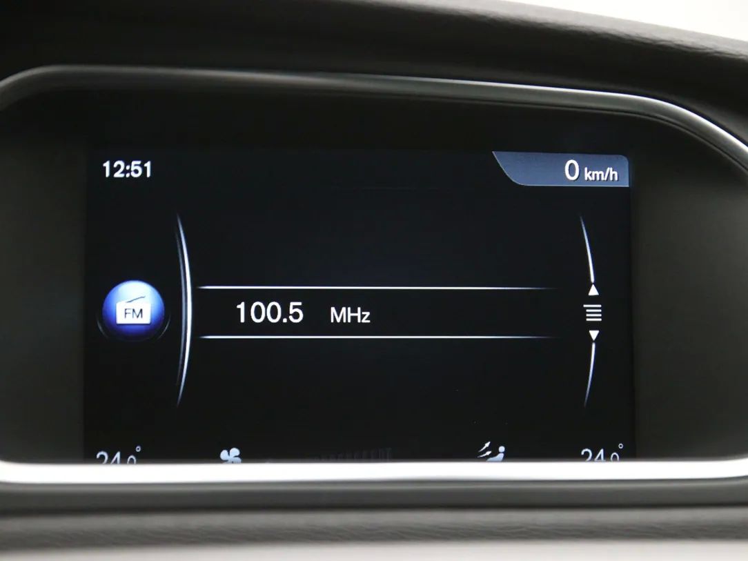 Volvo V40 | 21
