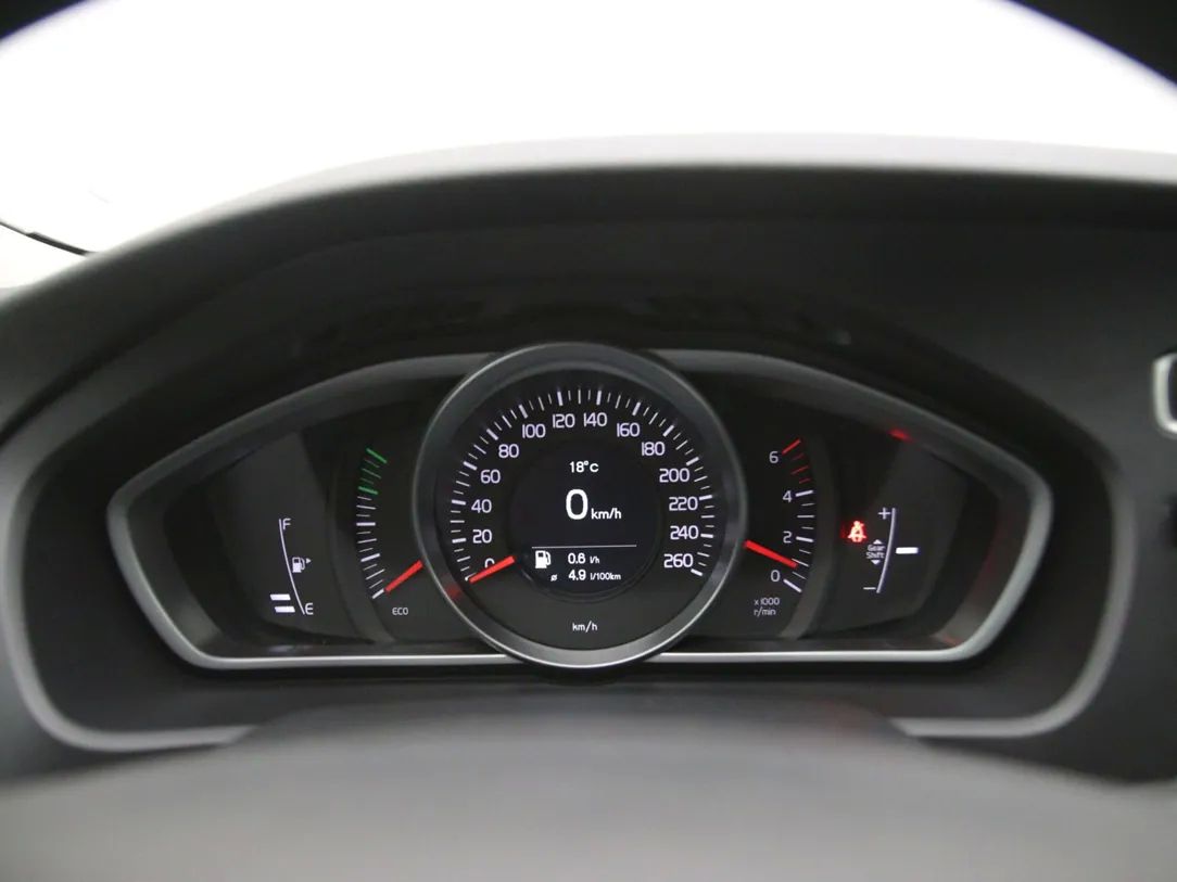 Volvo V40 | 18