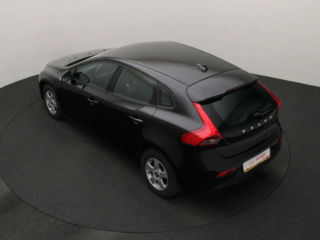 Volvo V40 | 11