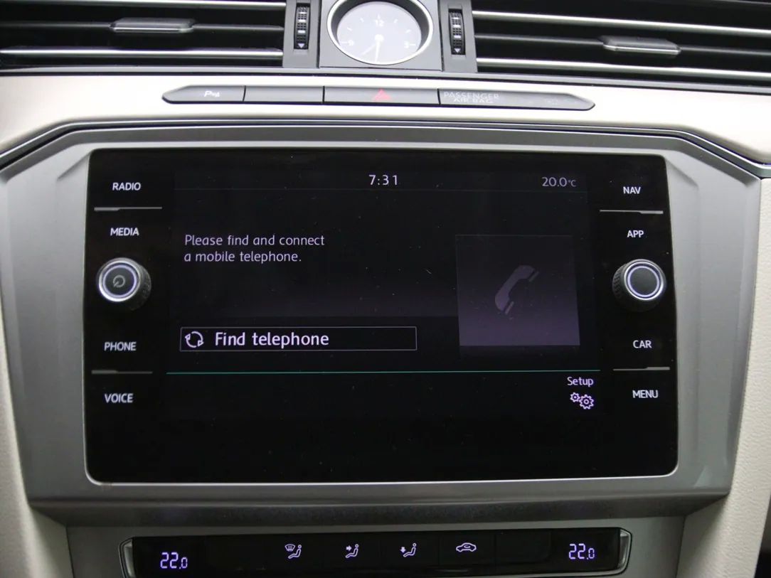 Volkswagen Passat | 22
