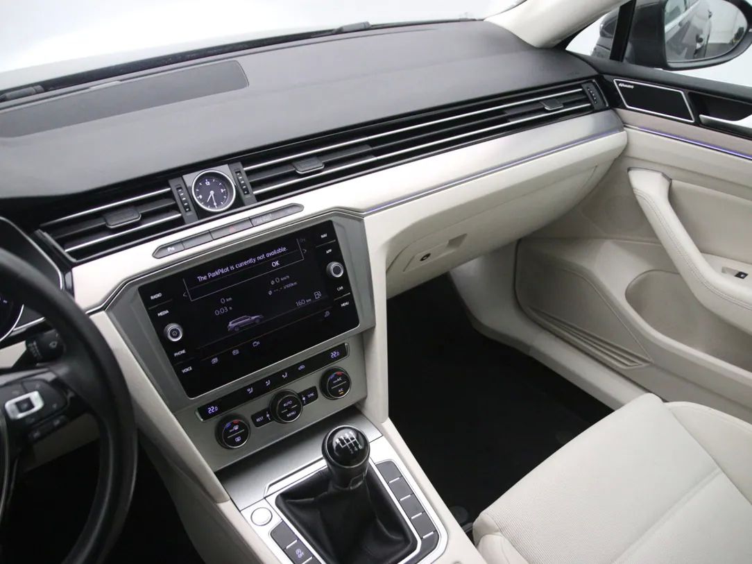 Volkswagen Passat | 20