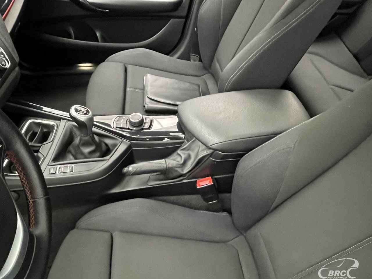 BMW 118 | 18
