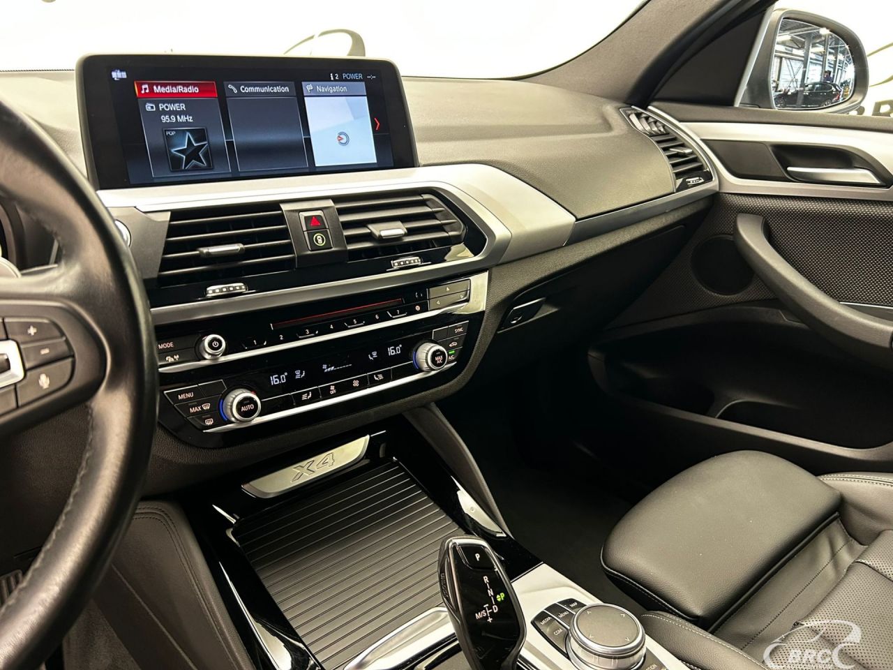 BMW X4 | 16