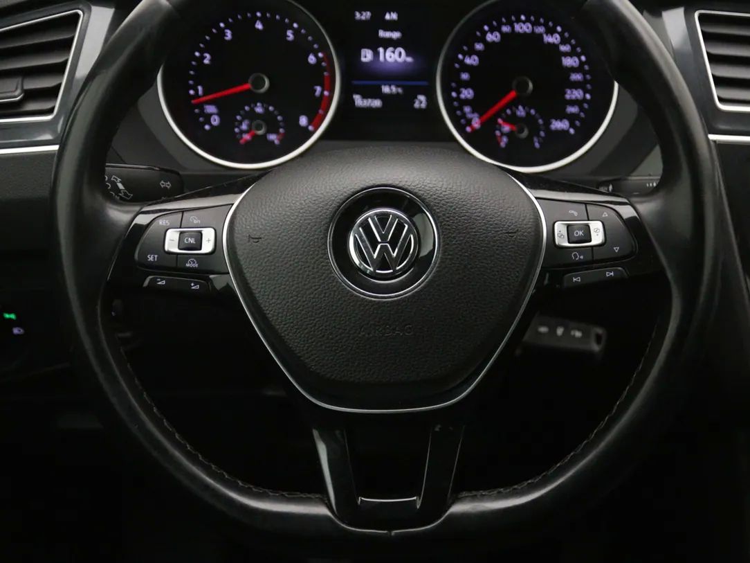 Volkswagen Tiguan | 17
