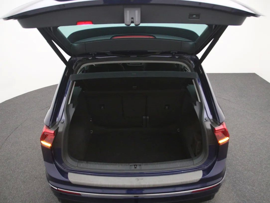 Volkswagen Tiguan | 32