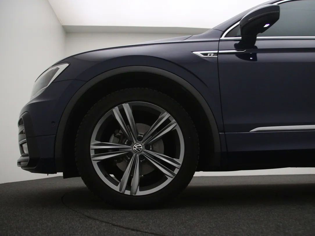 Volkswagen Tiguan | 26