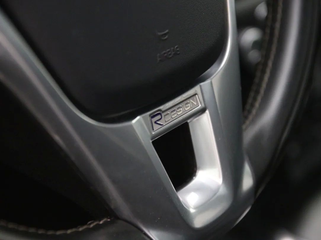 Volvo V40 | 31