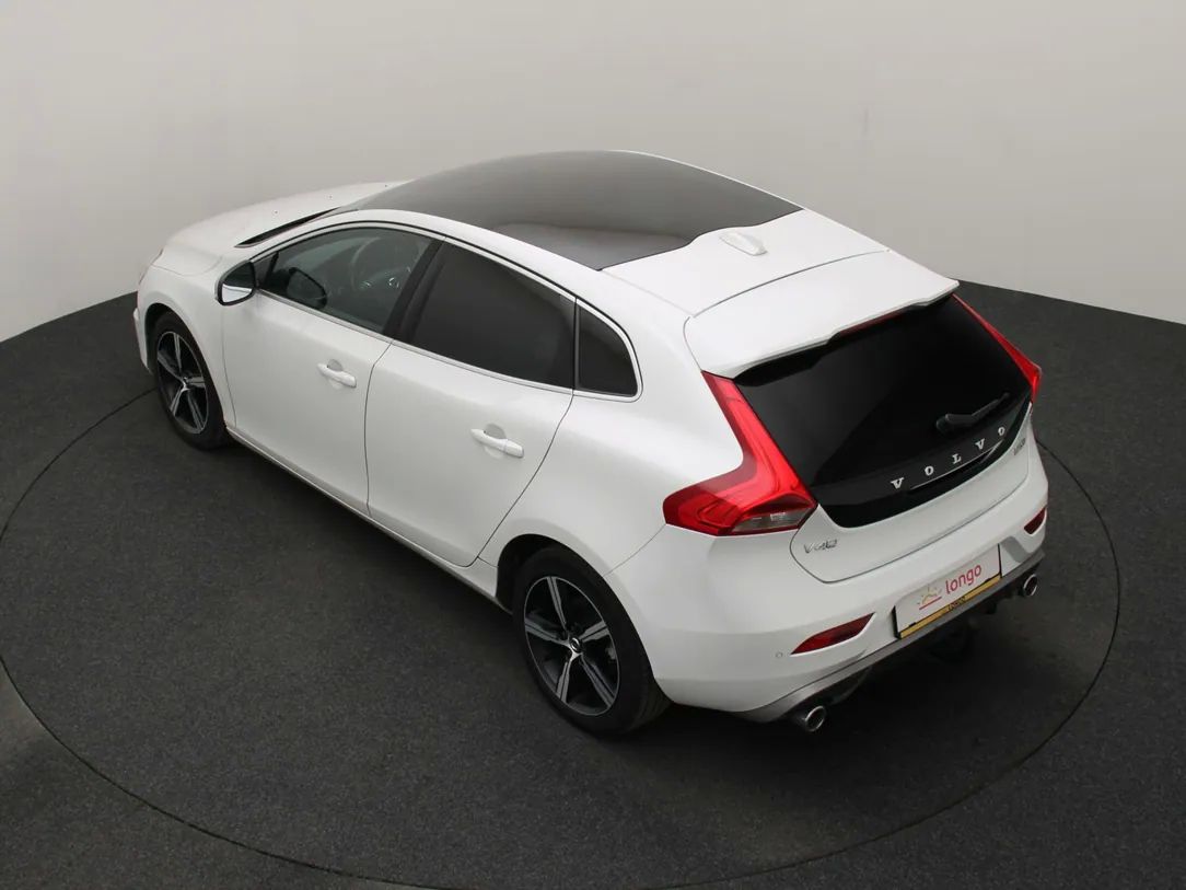 Volvo V40 | 10