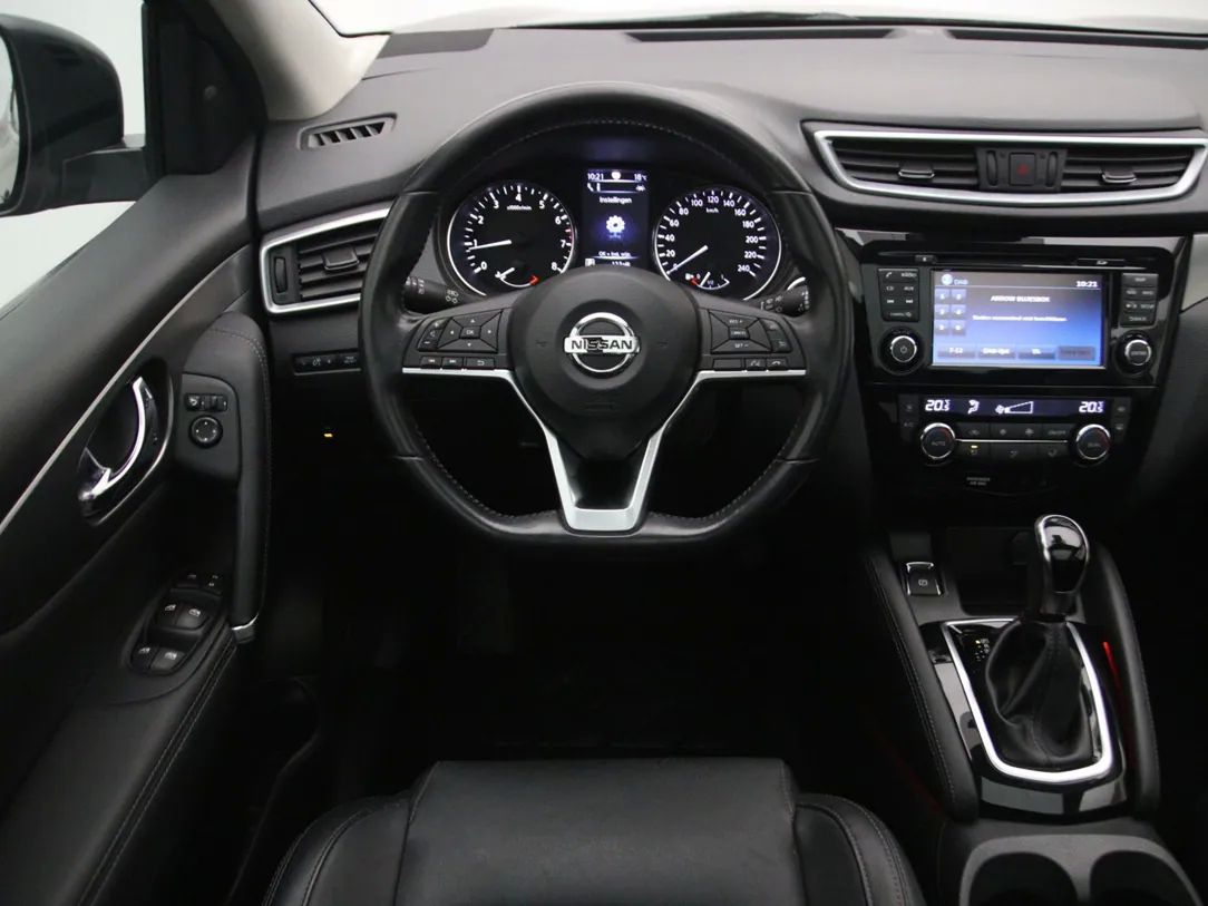 Nissan Qashqai | 15