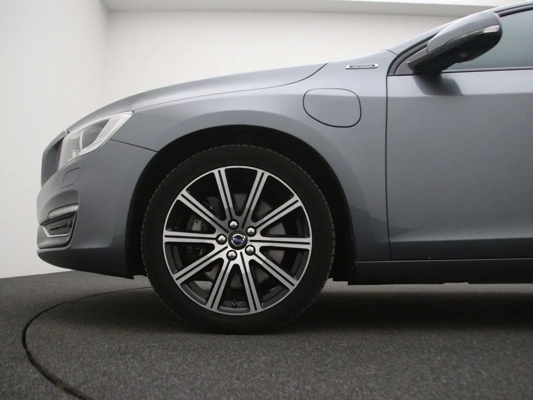 Volvo V60 | 24