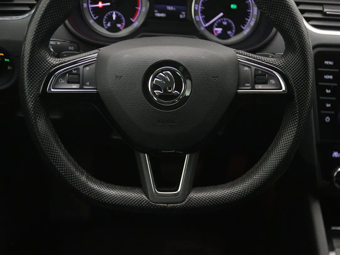 Skoda Octavia | 16
