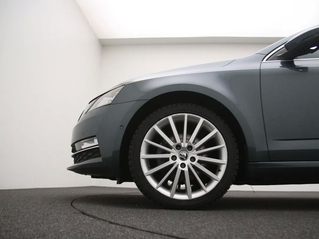 Skoda Octavia | 25