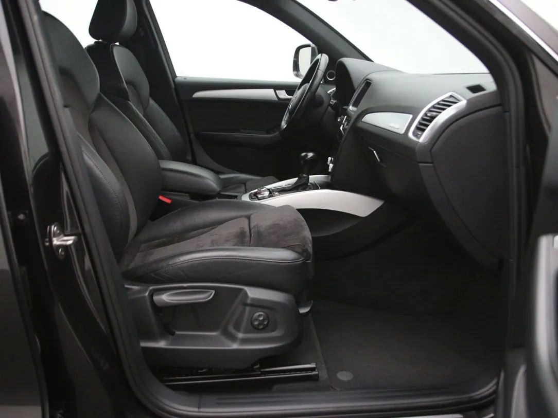 Audi Q5 | 13