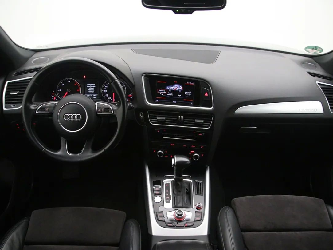 Audi Q5 | 1
