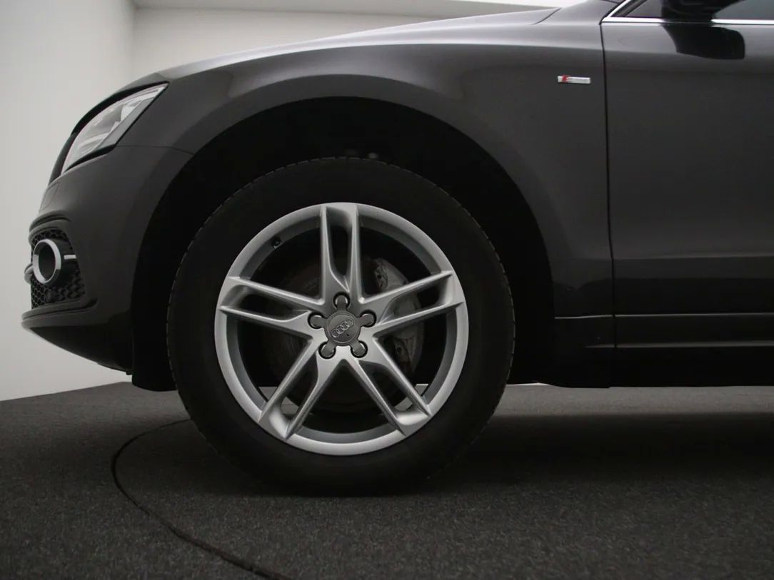 Audi Q5 | 27