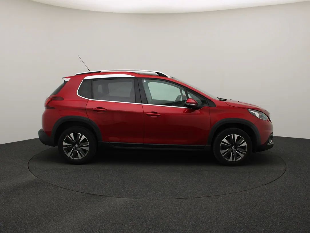 Peugeot 2008 | 8