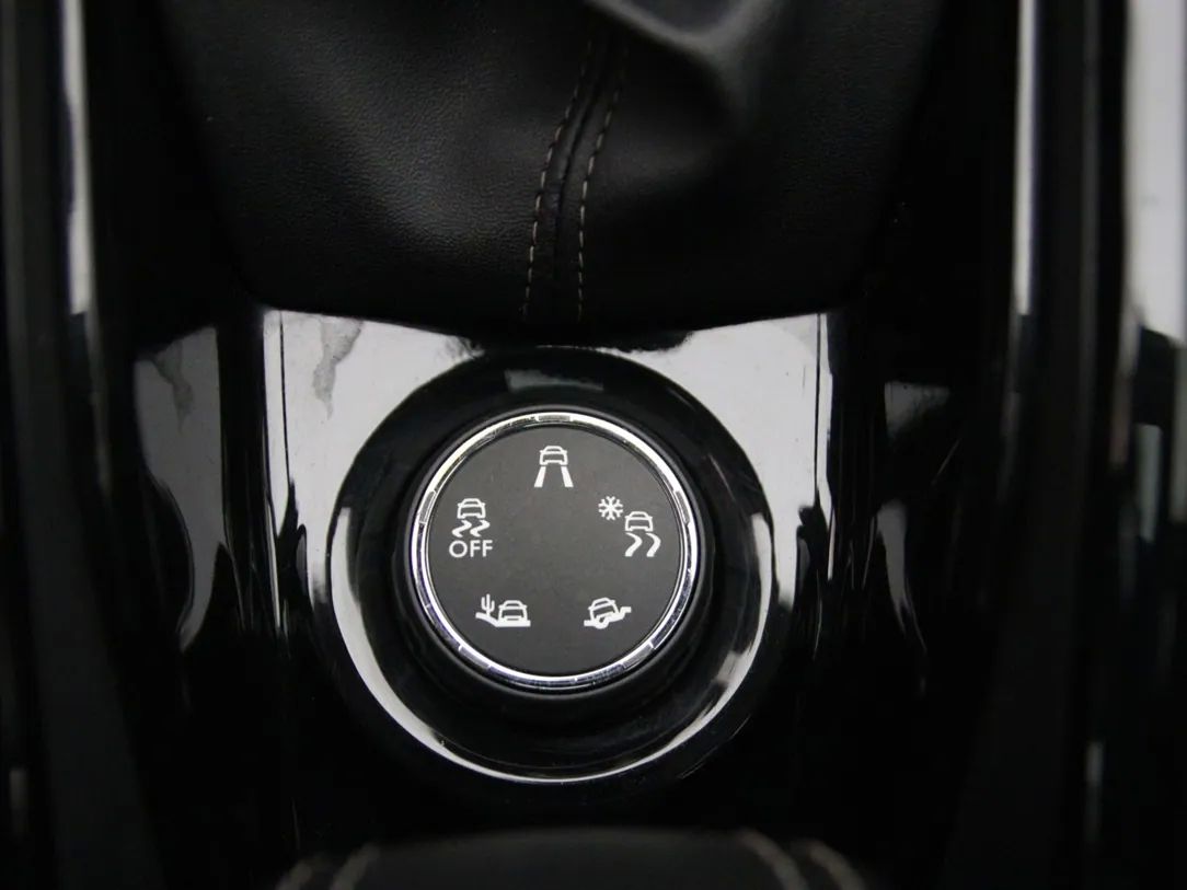 Peugeot 2008 | 28