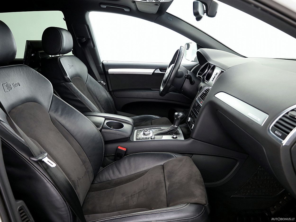Audi Q7 | 5