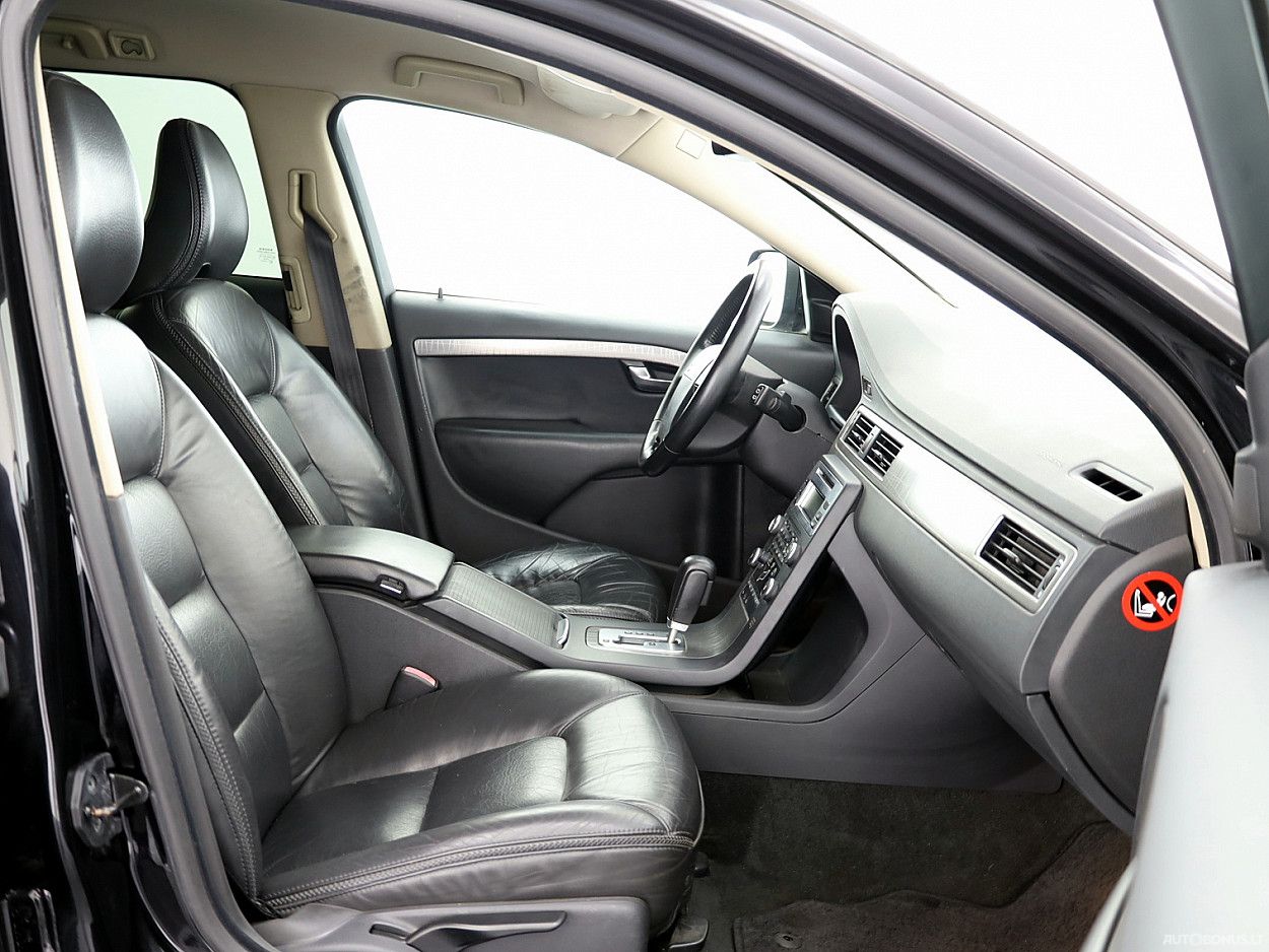 Volvo XC70 | 5