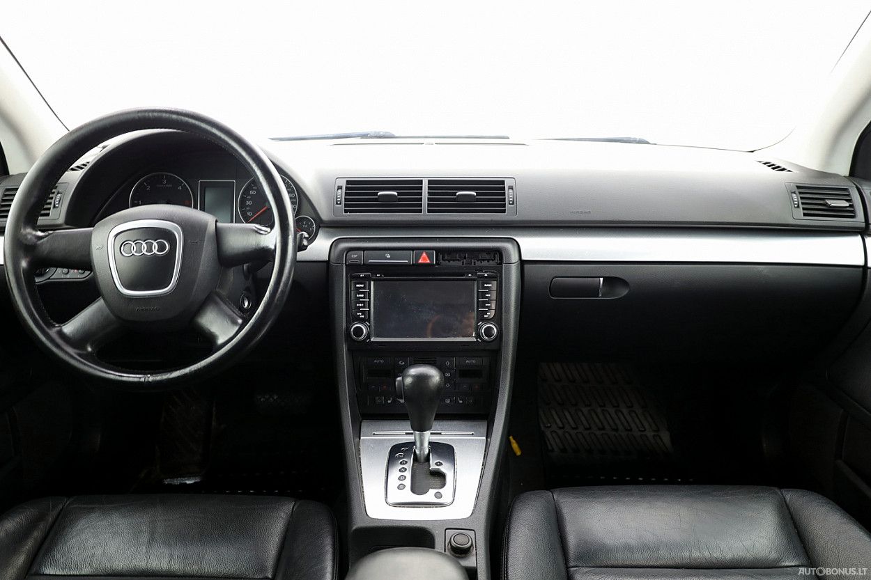 Audi A4 | 4