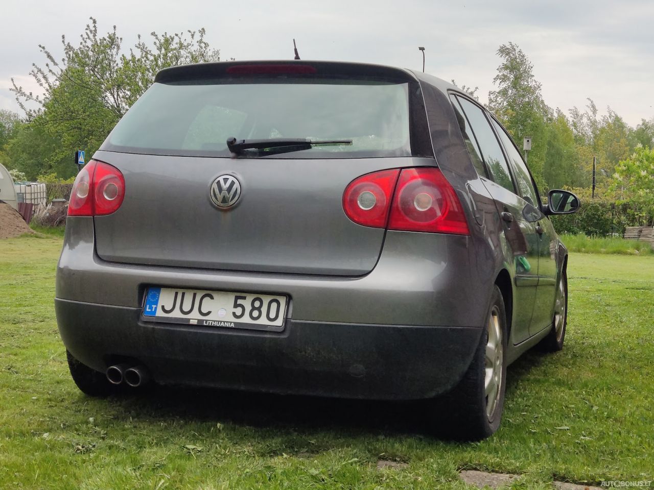 Volkswagen Golf | 2