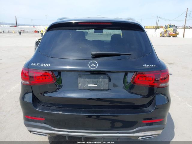 Mercedes-Benz GLC300 | 15