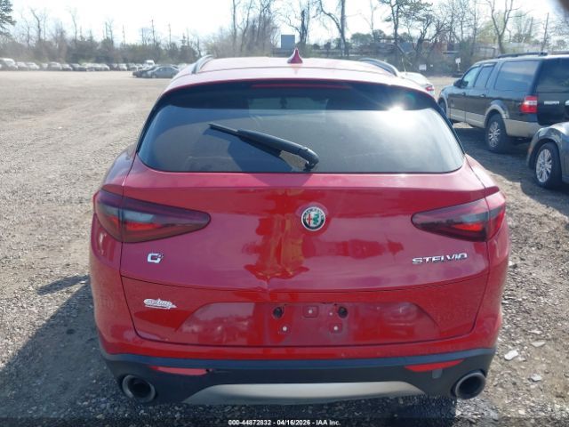 Alfa Romeo Stelvio | 15