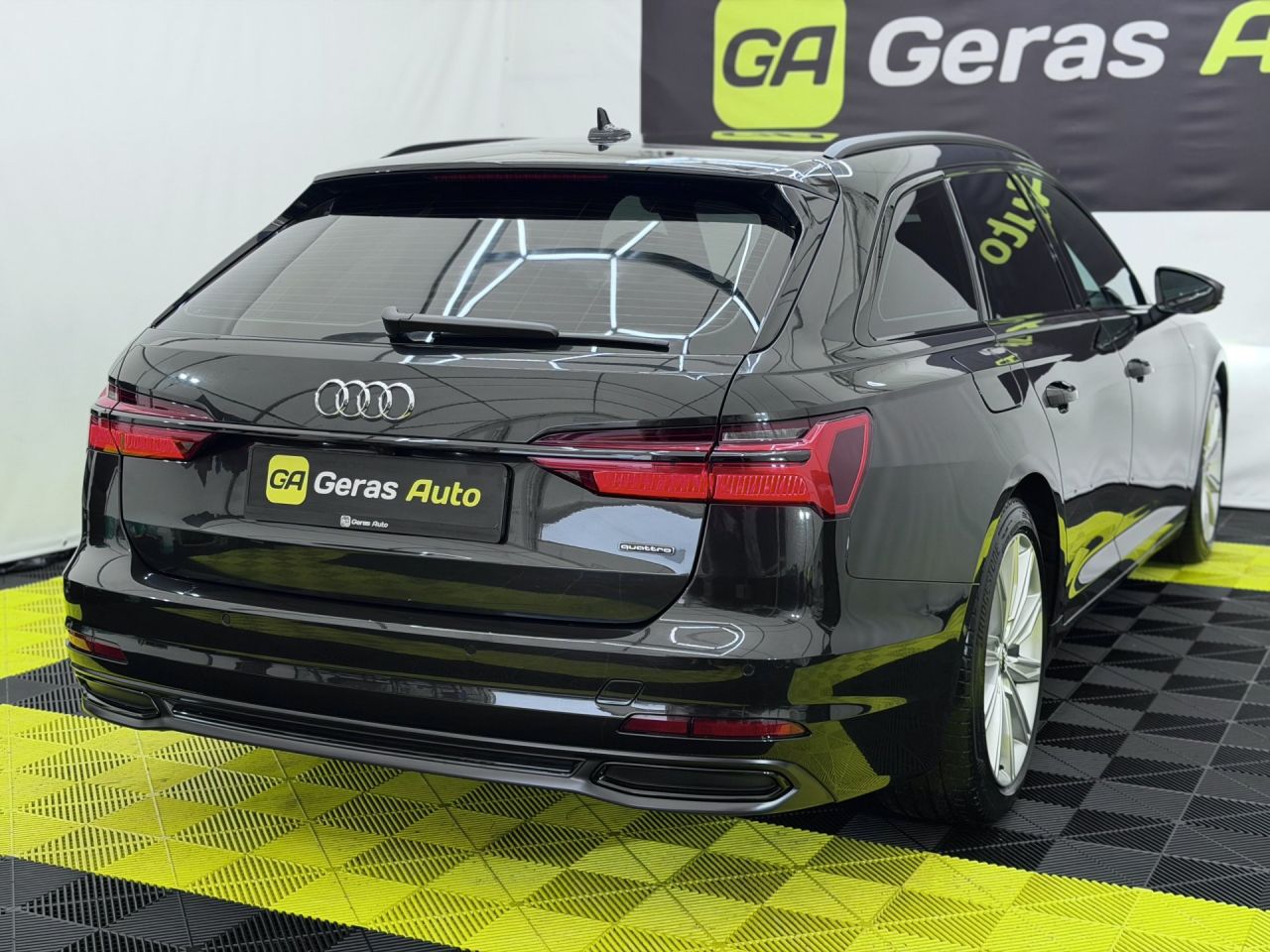 Audi A6 | 3