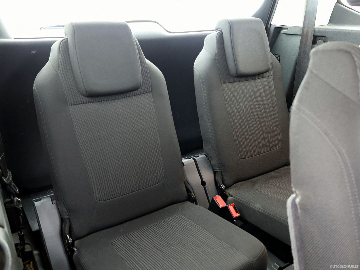 Peugeot 5008 | 7