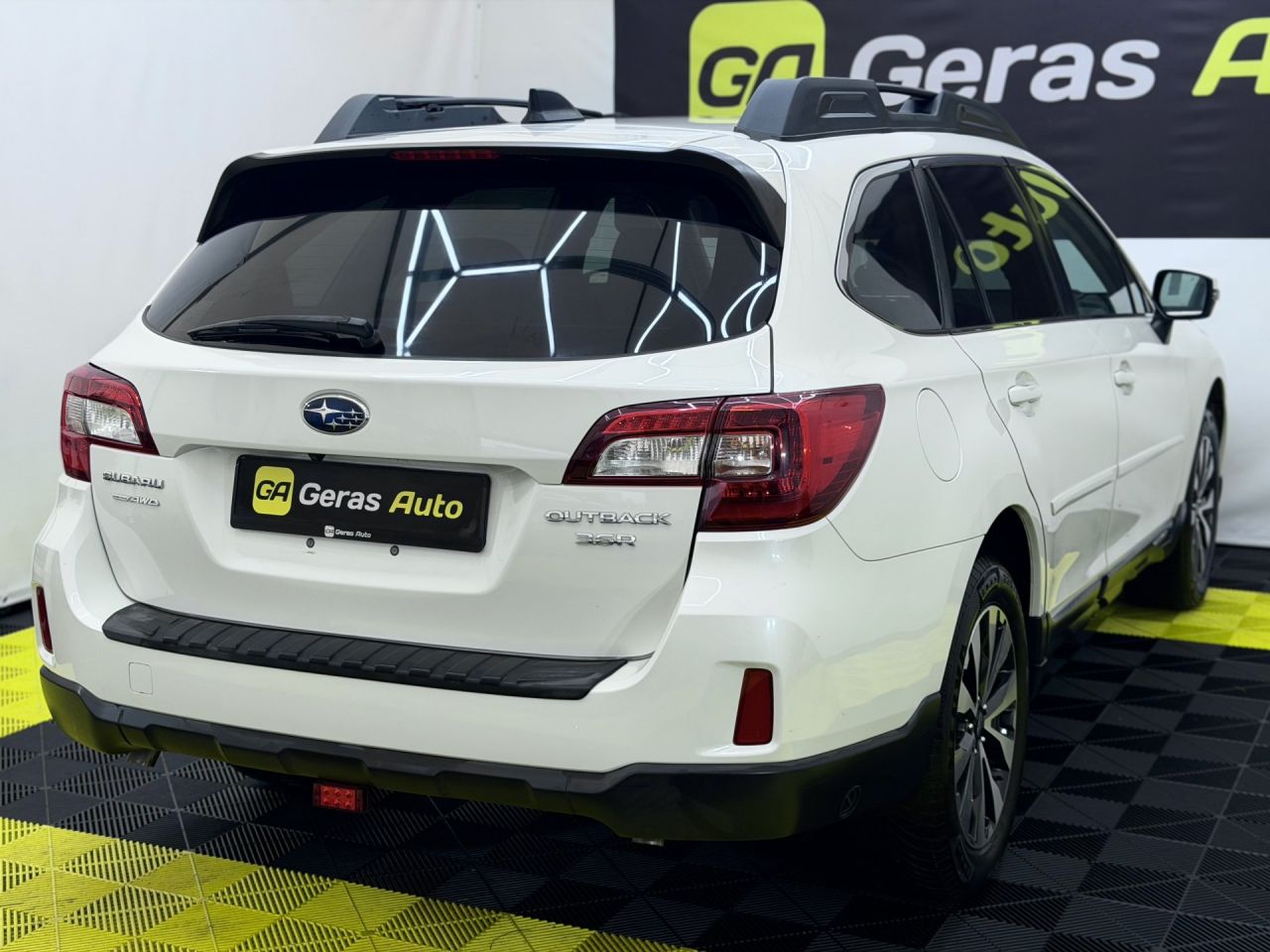 Subaru Outback | 3
