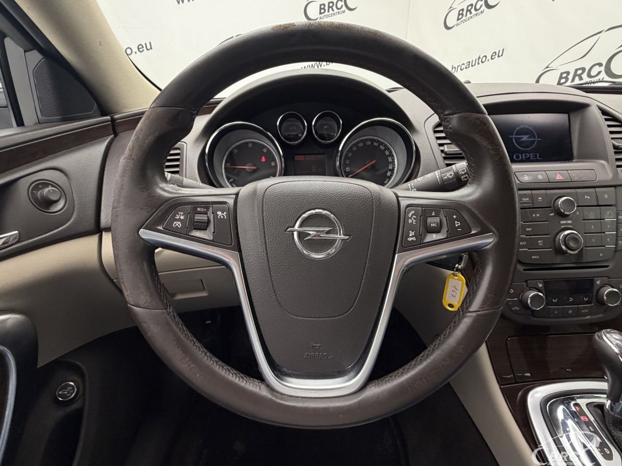 Opel Insignia | 26