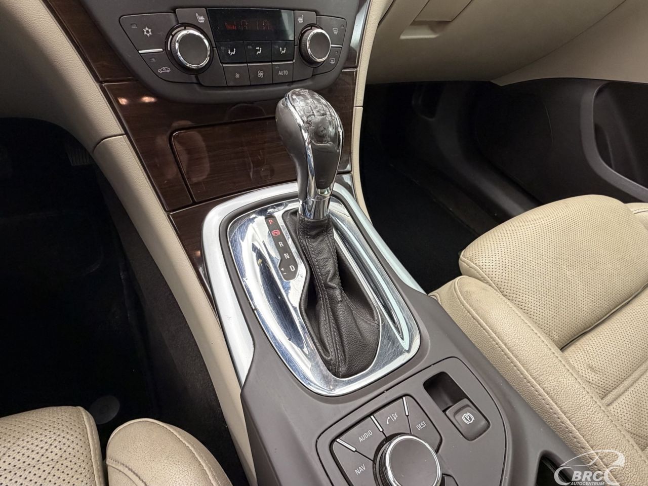 Opel Insignia | 24