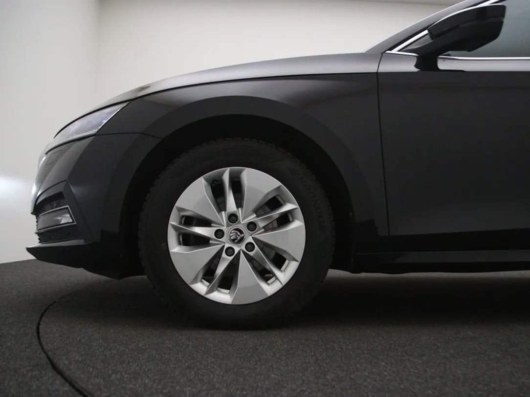 Skoda Octavia | 27
