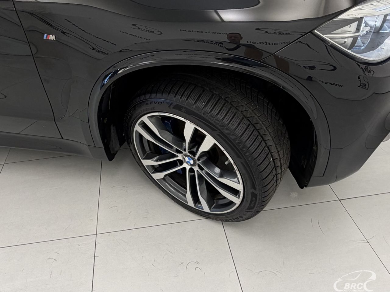 BMW X5 | 51