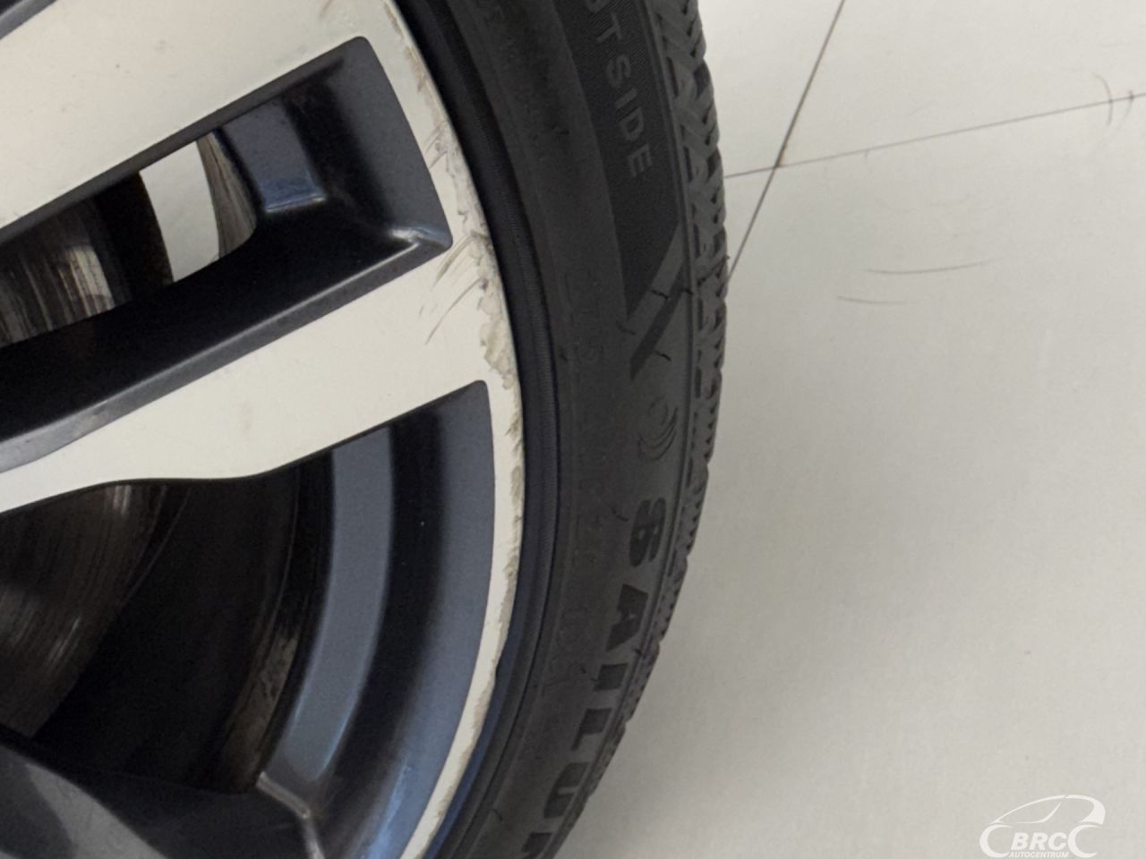 BMW X5 | 52