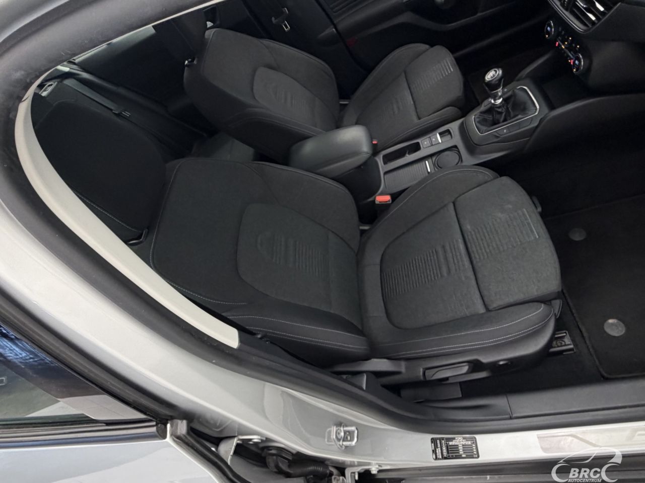 Ford Focus | 4
