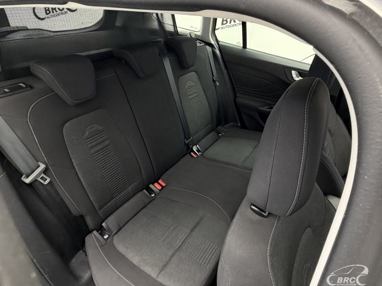 Ford Focus | 10