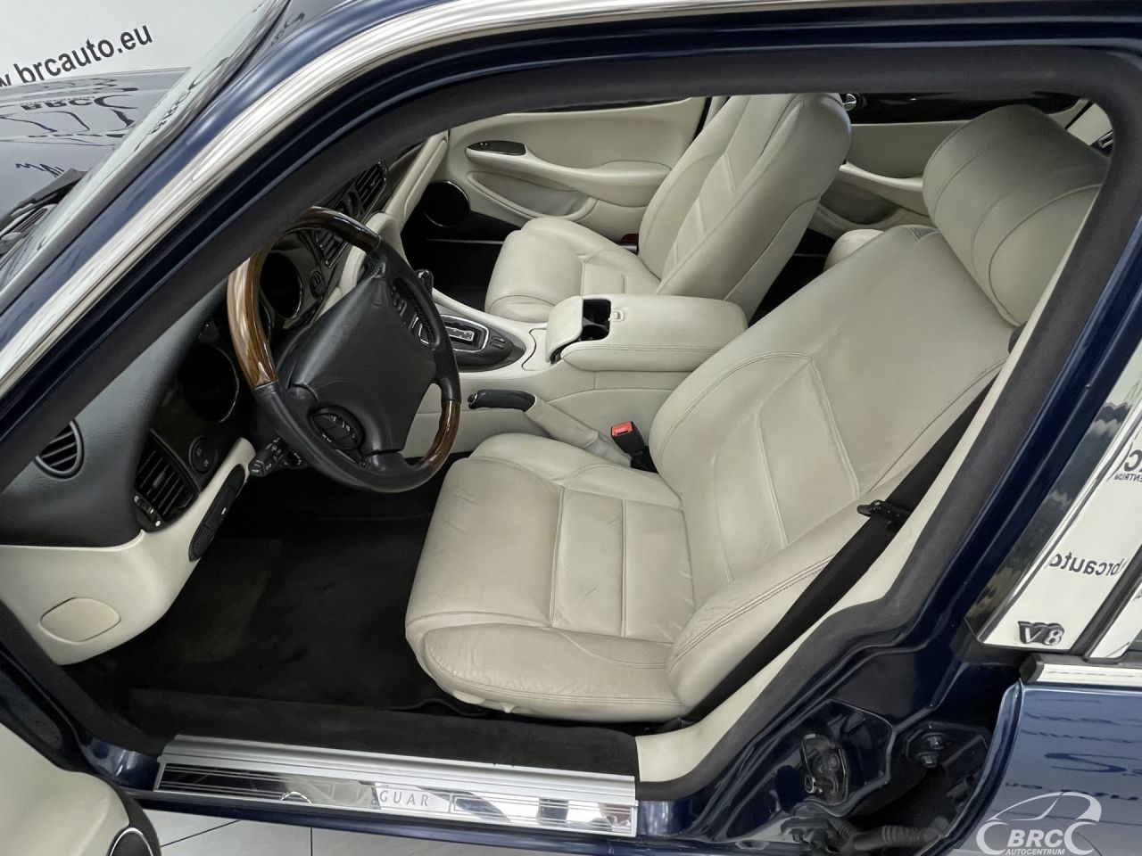Jaguar XJR | 19
