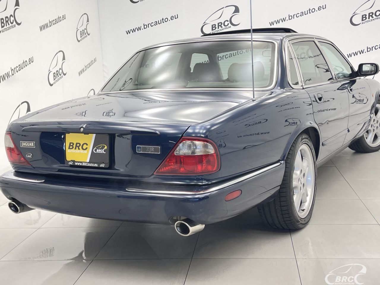 Jaguar XJR | 36