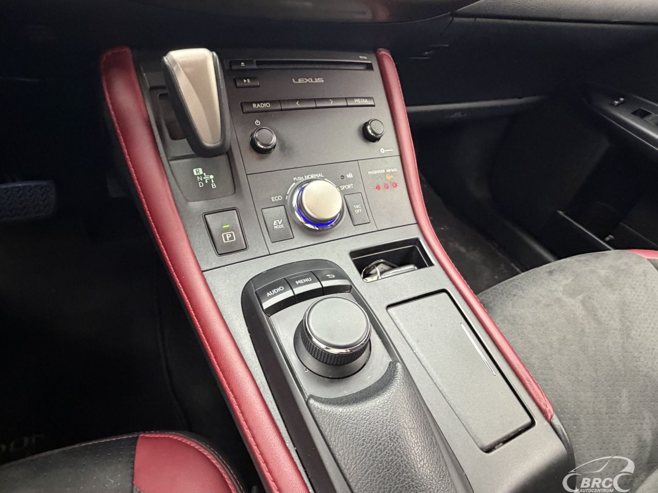 Lexus CT 200h | 24