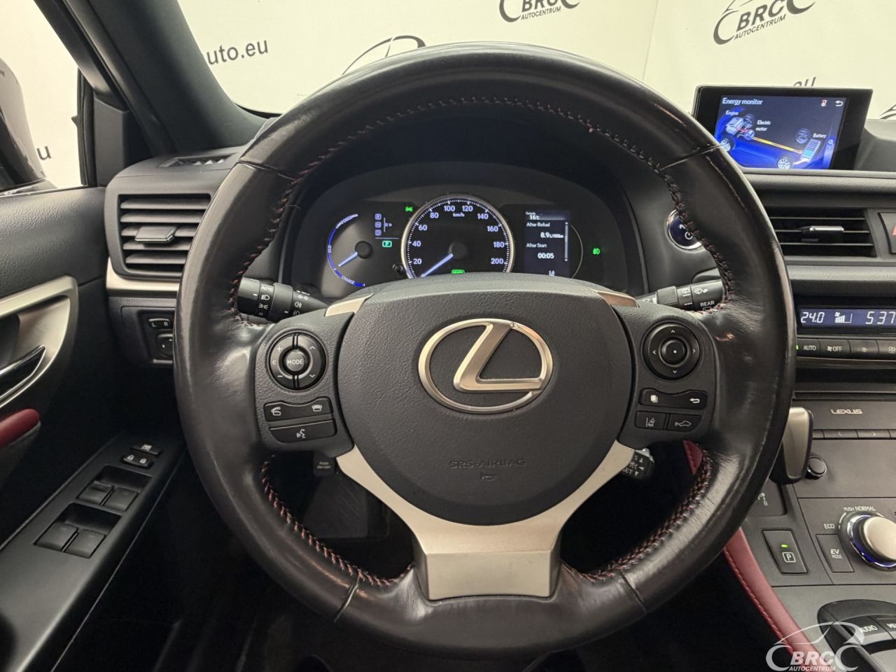 Lexus CT 200h | 26