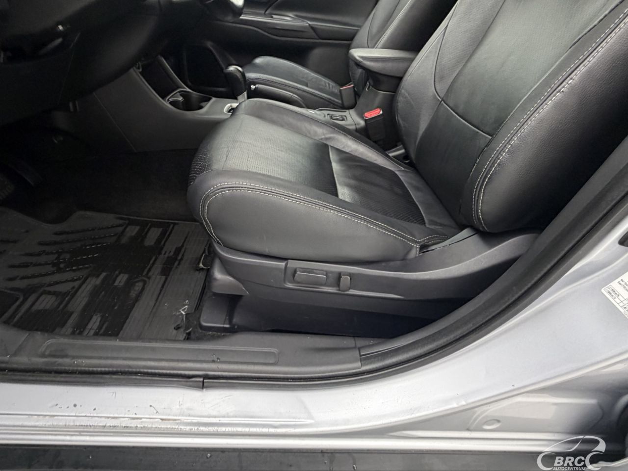 Mitsubishi Outlander | 20