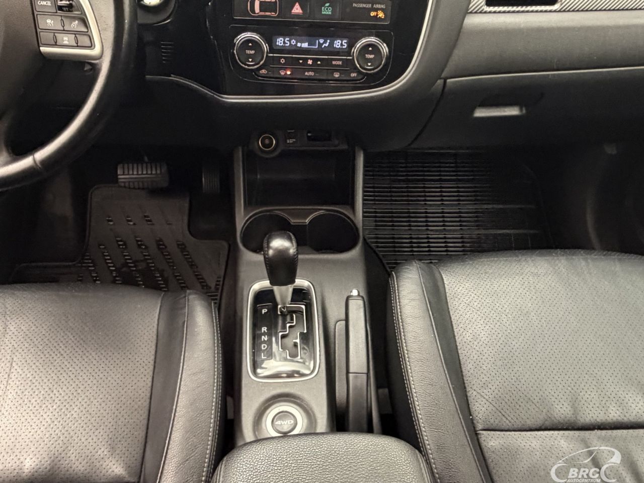 Mitsubishi Outlander | 15