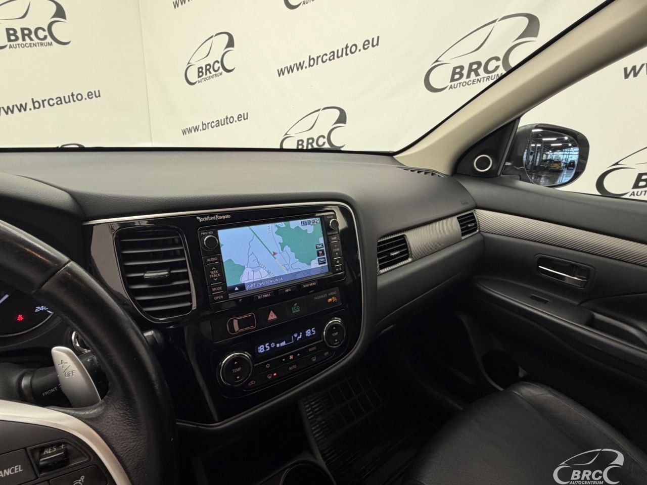 Mitsubishi Outlander | 25