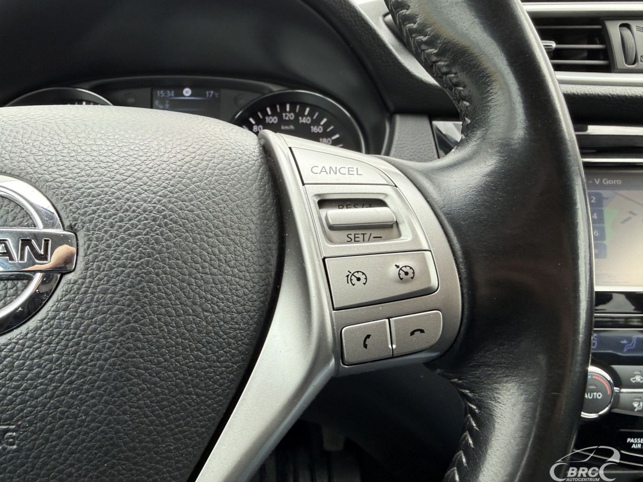 Nissan Qashqai | 24