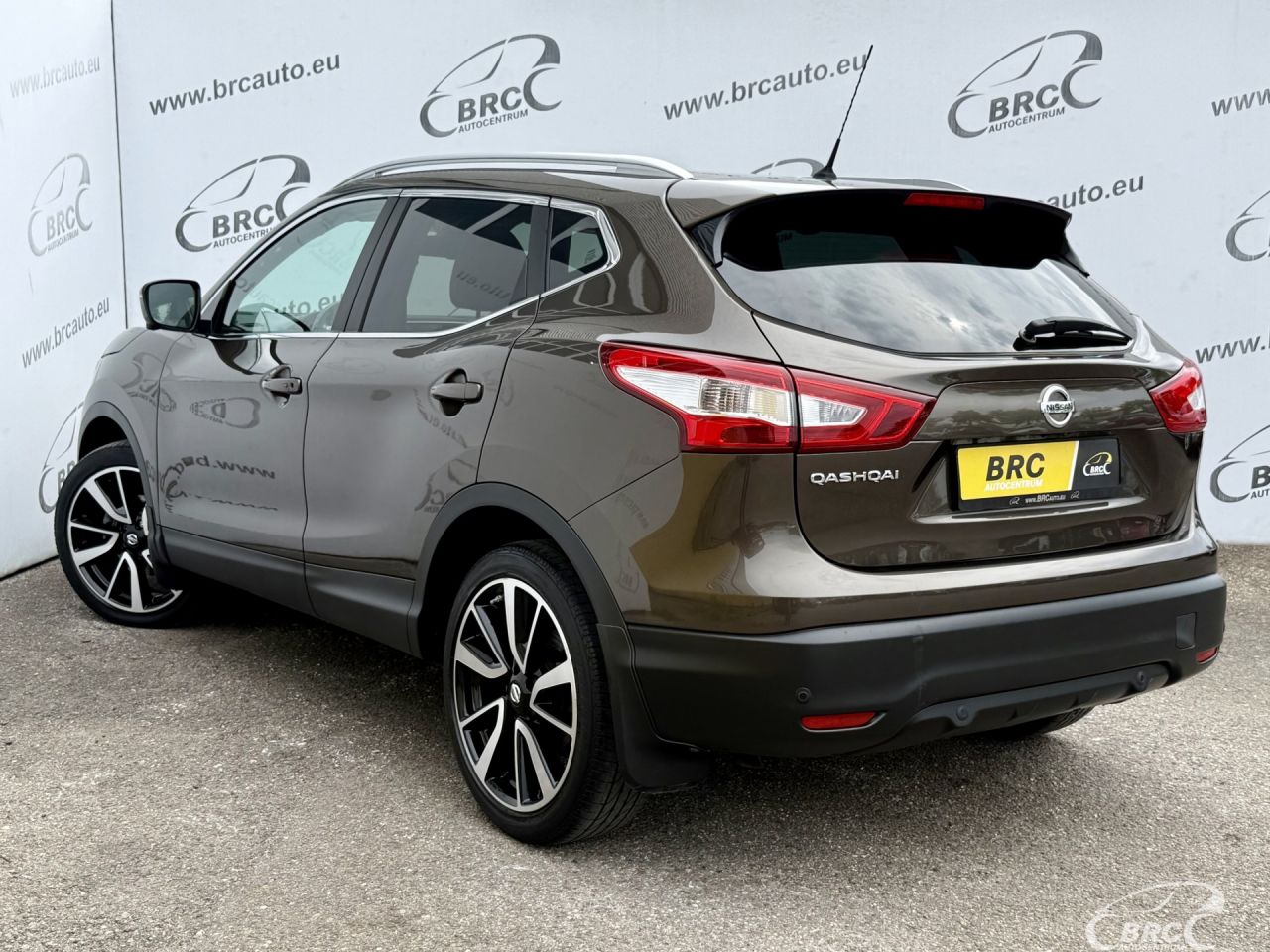 Nissan Qashqai | 32