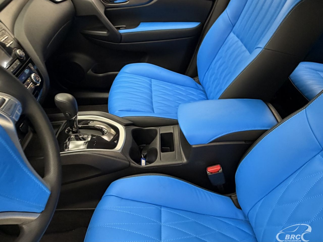 Nissan Rogue | 22