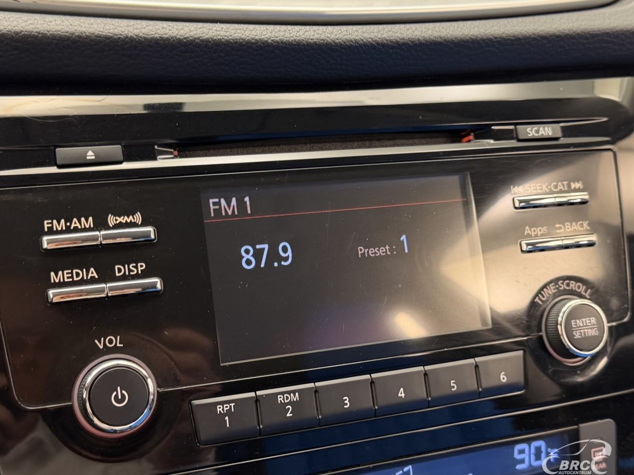 Nissan Rogue | 30